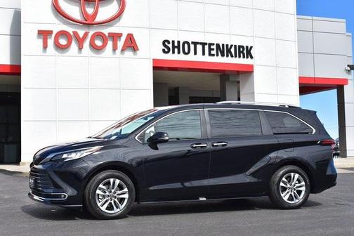 2026 Toyota Sienna Limited