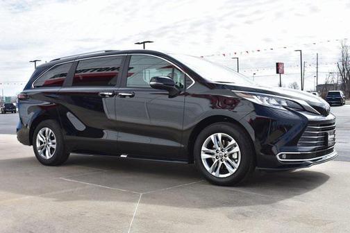 2026 Toyota Sienna Limited