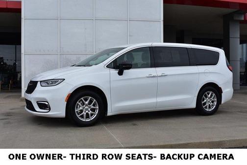 2025 Chrysler Pacifica L