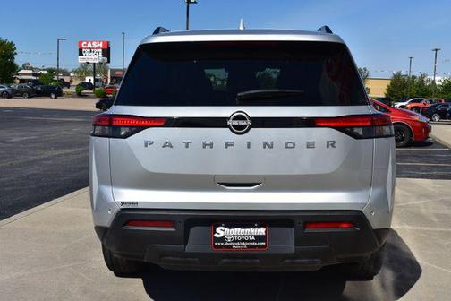 Brilliant Silver Metallic 2025 Nissan Pathfinder SV FWD