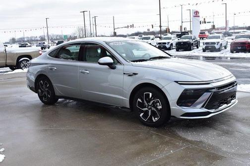 2024 Hyundai SONATA SEL