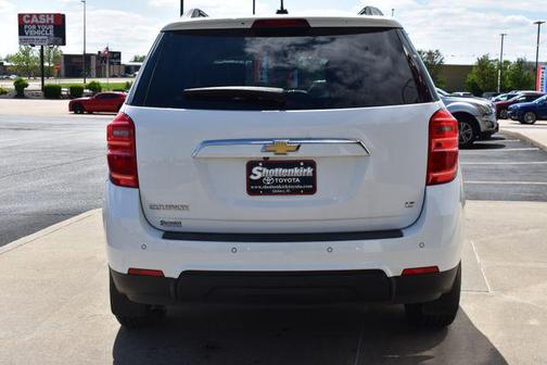 Summit White 2017 Chevrolet Equinox 1LT