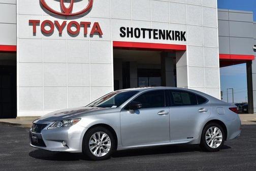 2014 Lexus ES 300h Base