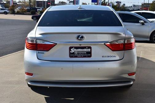 2014 Lexus ES 300h Base
