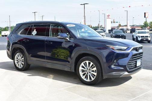 2024 Toyota Grand Highlander Platinum