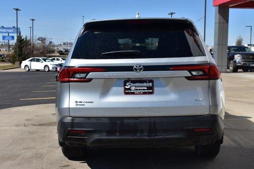 2024 Toyota Grand Highlander Hybrid XLE