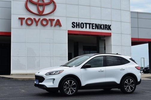 2022 Ford Escape SEL