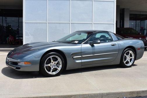 2004 Chevrolet Corvette Base