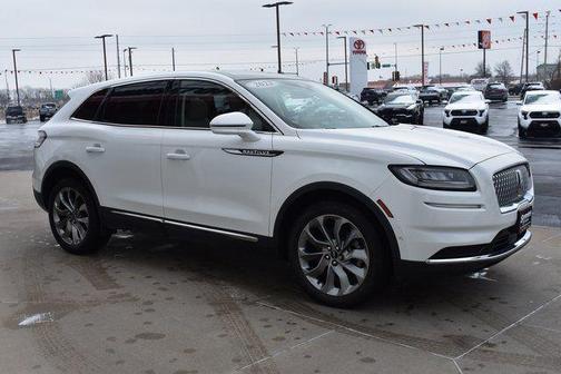 2022 Lincoln Nautilus Reserve