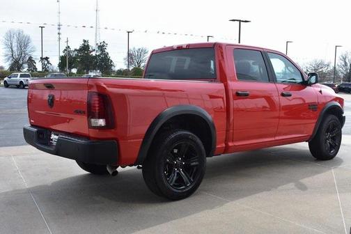 2024 RAM 1500 Classic Warlock Crew Cab 4x4 5'7' Box