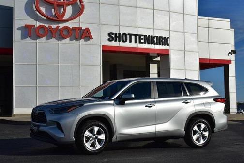 2023 Toyota Highlander L