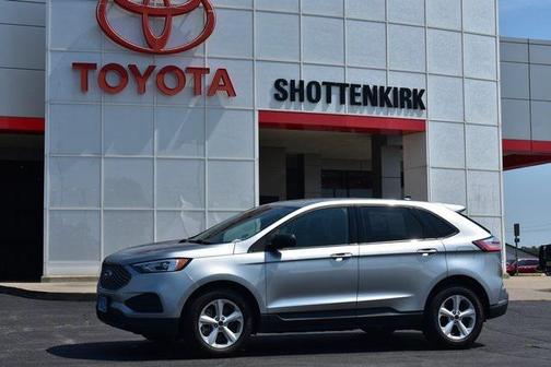 2023 Ford Edge SE