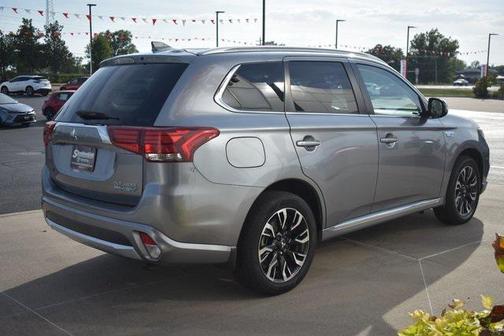2018 Mitsubishi Outlander PHEV SEL