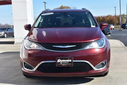 2018 Chrysler Pacifica Touring-L