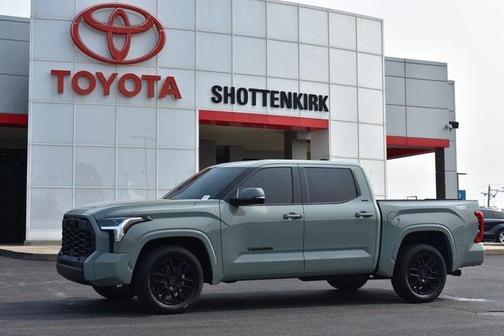 2022 Toyota Tundra SR5