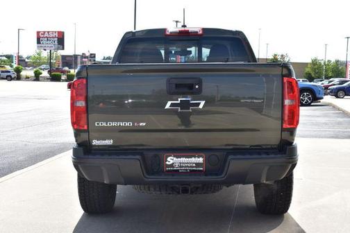 Deepwood Green Metallic 2017 Chevrolet Colorado ZR2