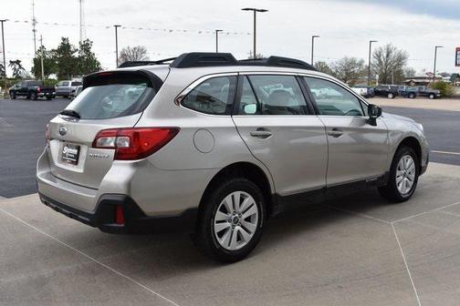 2019 Subaru Outback 2.5i