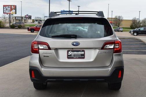 2019 Subaru Outback 2.5i