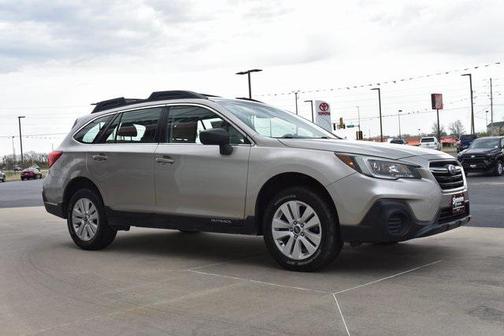 2019 Subaru Outback 2.5i