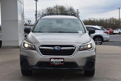 2019 Subaru Outback 2.5i