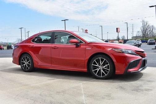 2021 Toyota Camry SE
