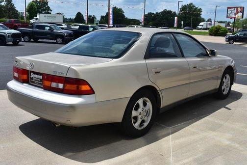 1998 Lexus ES 300 Base