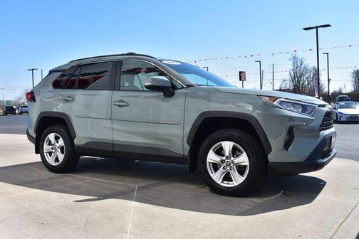 2019 Toyota RAV4 XLE
