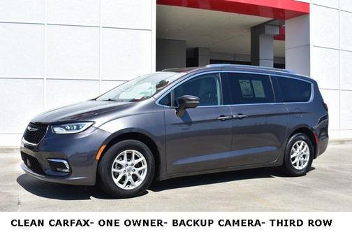 2021 Chrysler Pacifica Touring L