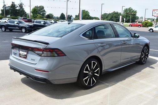 2023 Honda Accord Hybrid Touring
