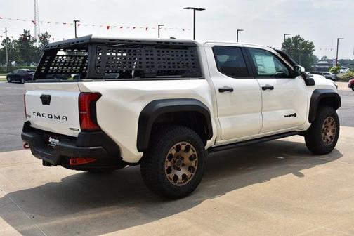 2025 Toyota Tacoma Hybrid Trailhunter