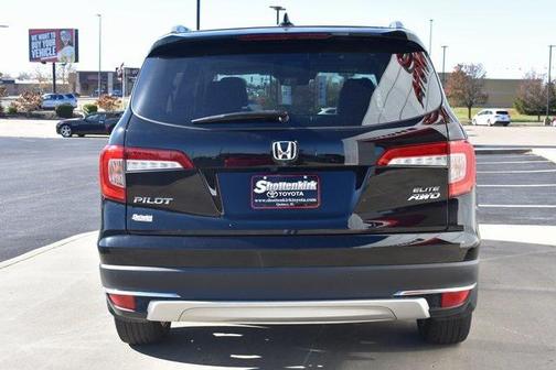 2022 Honda Pilot AWD Elite