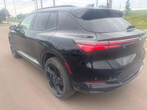 Black 2024 Chevrolet Equinox EV RS