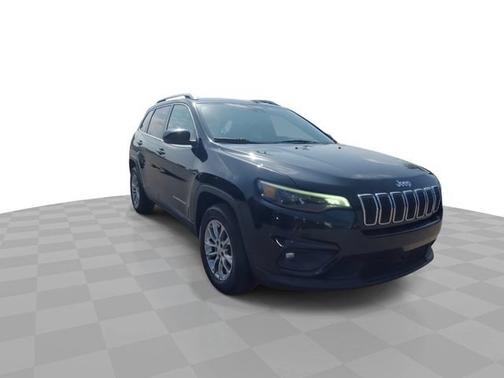Diamond Black Crystal Pearlcoat 2021 Jeep Cherokee Latitude Lux 4x4