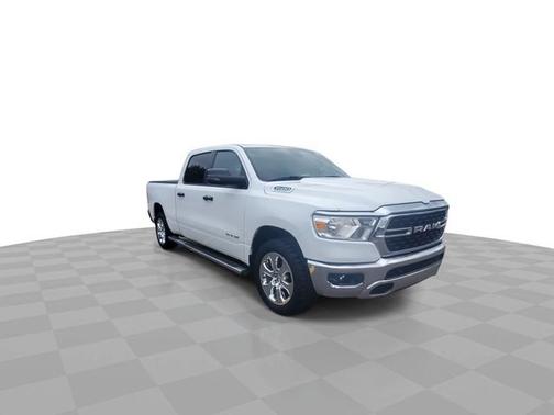 Bright White Clearcoat 2023 RAM 1500 Big Horn Crew Cab 4x4 6'4  Box