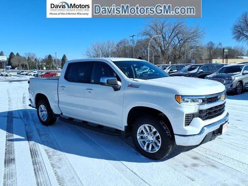 Summit White 2024 Chevrolet Silverado 1500 LT