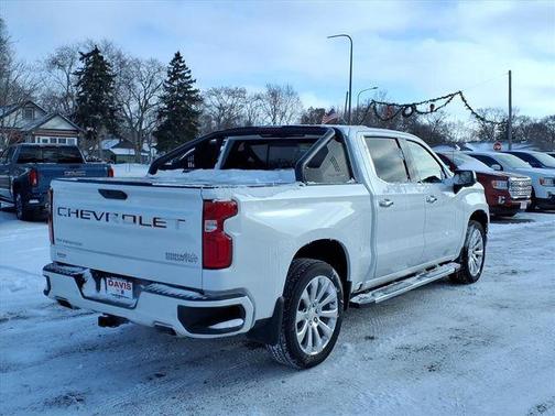 Iridescent Pearl Tricoat 2021 Chevrolet Silverado 1500 High Country