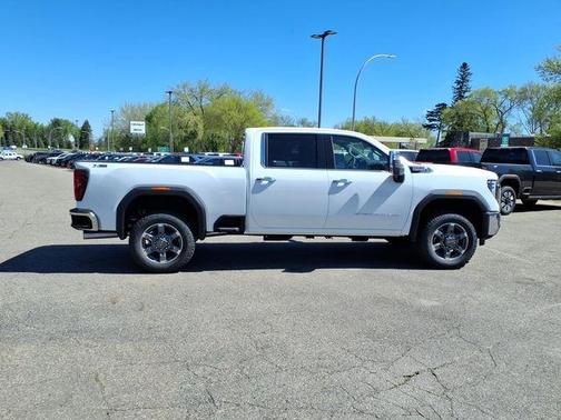 Summit White 2026 GMC Sierra 3500 SLT