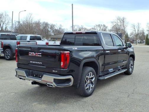 Onyx Black 2026 GMC Sierra 1500 SLT