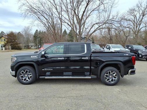 Onyx Black 2026 GMC Sierra 1500 SLT