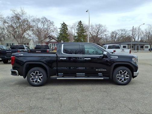 Onyx Black 2026 GMC Sierra 1500 SLT