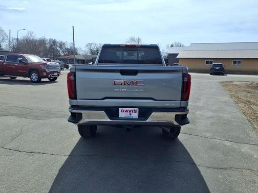 2026 GMC Sierra 3500 SLT