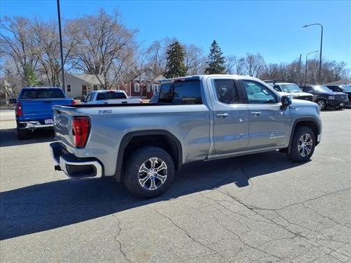 2025 GMC Sierra 1500 SLE