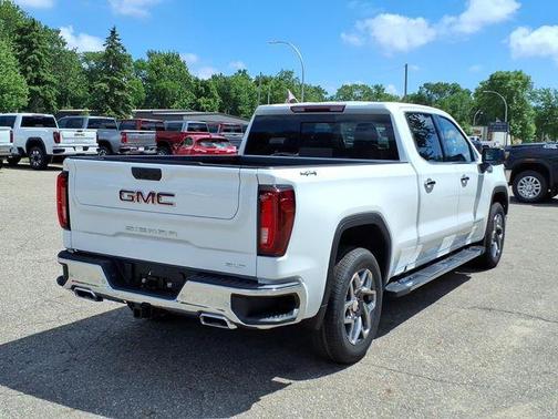 Summit White 2026 GMC Sierra 1500 SLT