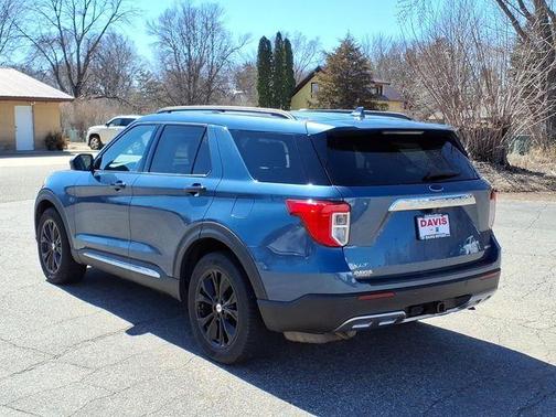 Blue Metallic 2020 Ford Explorer XLT