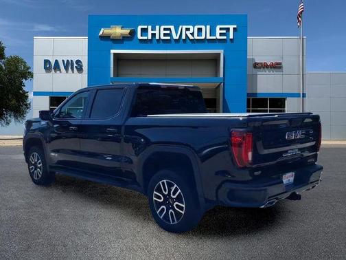 Onyx Black 2025 GMC Sierra 1500 AT4