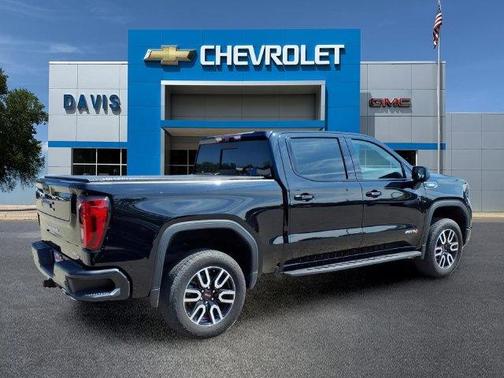Onyx Black 2025 GMC Sierra 1500 AT4