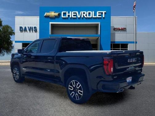 Onyx Black 2025 GMC Sierra 1500 AT4