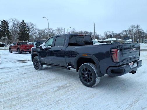 2026 GMC Sierra 3500 AT4