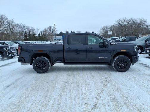 2026 GMC Sierra 3500 AT4