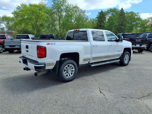 Summit White 2018 Chevrolet Silverado 3500 LTZ